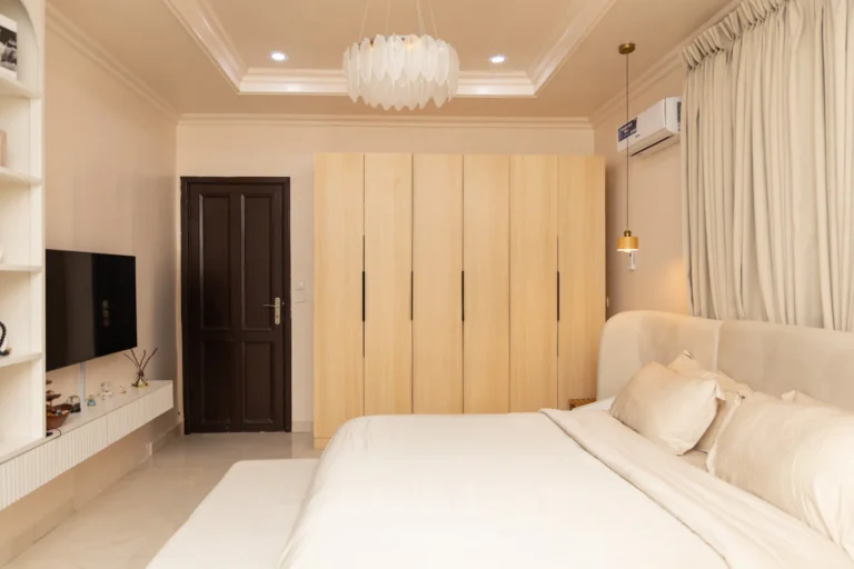 Openable vs Sliding Wardrobe: Which Is Better for Your Bedroom?